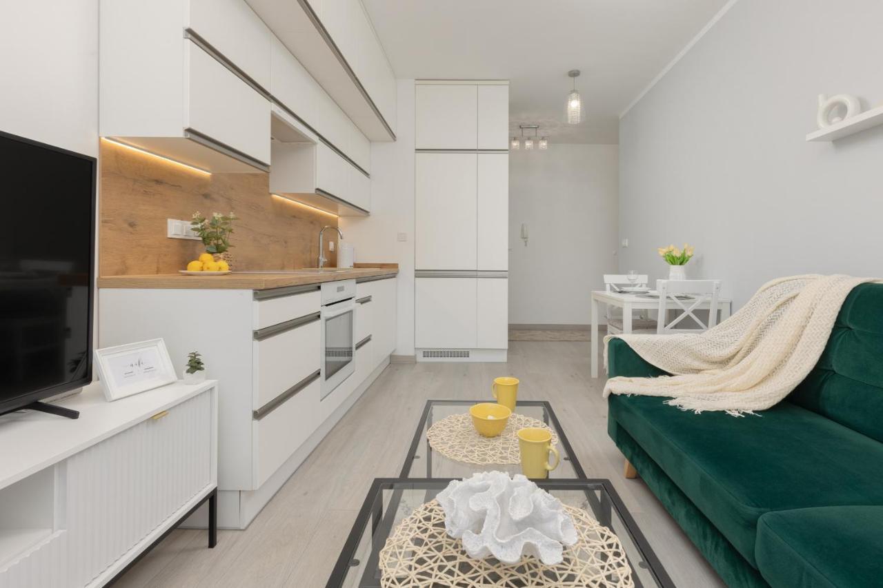 Cozy Apartment With Parking Bakalarska By Noclegi Renters 华沙 外观 照片