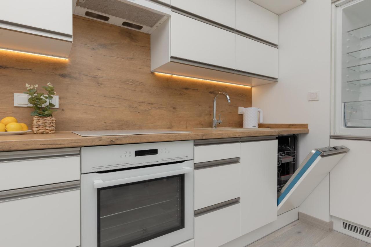 Cozy Apartment With Parking Bakalarska By Noclegi Renters 华沙 外观 照片