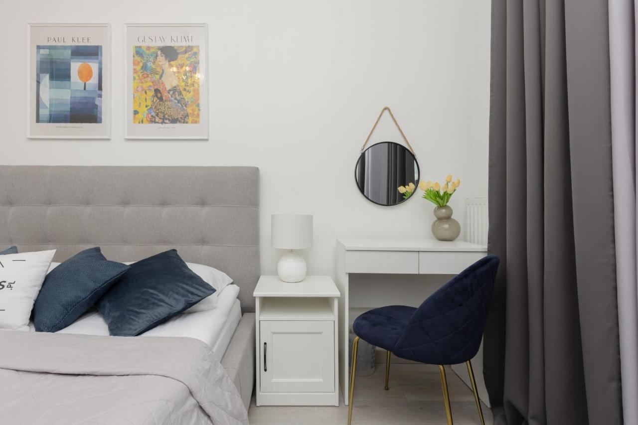 Cozy Apartment With Parking Bakalarska By Noclegi Renters 华沙 外观 照片