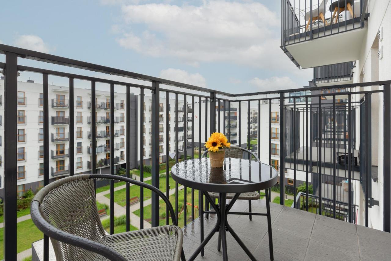 Cozy Apartment With Parking Bakalarska By Noclegi Renters 华沙 外观 照片