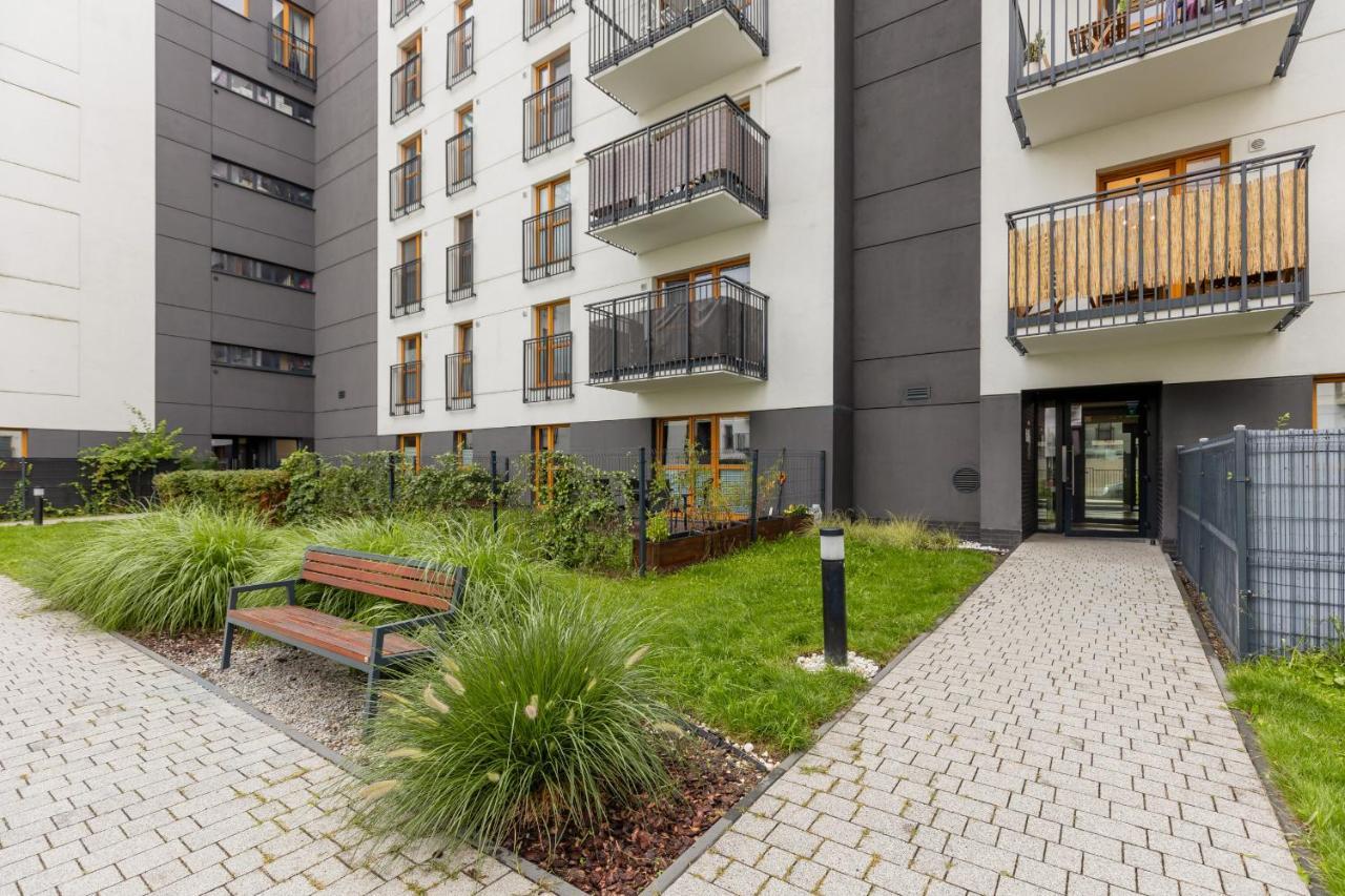 Cozy Apartment With Parking Bakalarska By Noclegi Renters 华沙 外观 照片